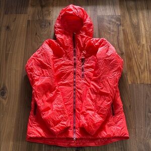 NEW Patagonia Womens DAS Primaloft Hooded Parka Catalan Coral size XL Travel Bag